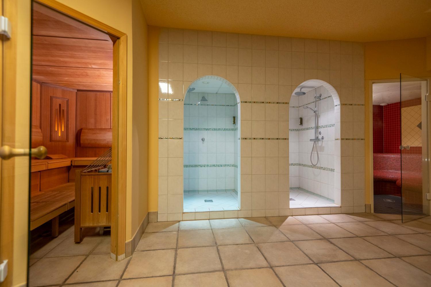 Hotel Landskron Bruck an der Mur Ngoại thất bức ảnh